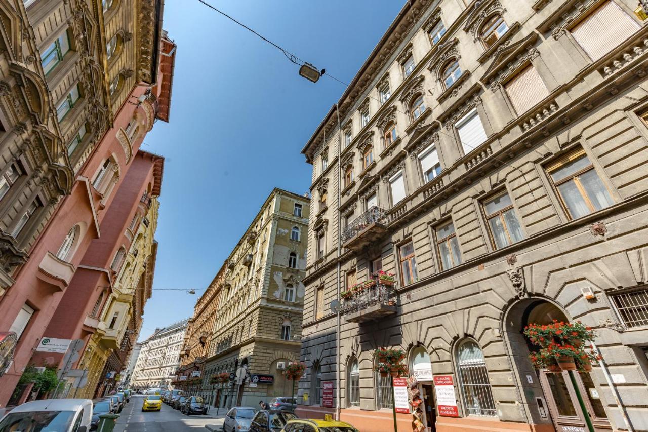 Downtown Luxury Apartment, Budapest